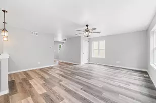 2103 Daisy Dr, West Bend, WI 53090 - Photo 16