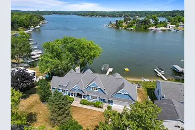 N7348  Krahn Dr, Whitewater, WI 53190 - Photo 2
