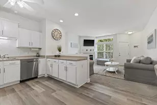 2230 W Vista Bella Dr, Oak Creek, WI 53154 - Photo 1