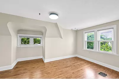 1618 E Newport Ave, Milwaukee, WI 53211 - Photo 22
