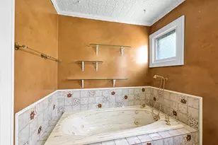 1618 E Newport Ave, Milwaukee, WI 53211 - Photo 18