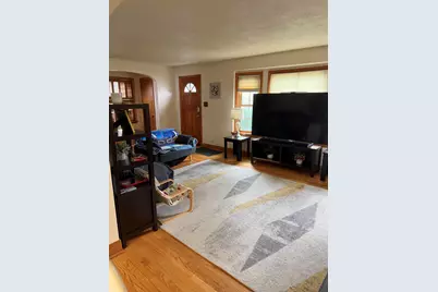 2362 S 78th St, West Allis, WI 53219 - Photo 10