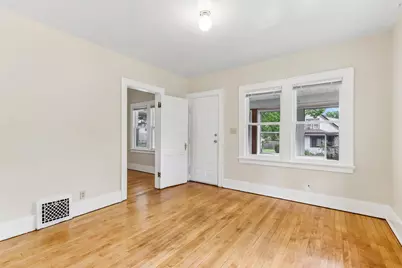 661 S 61st St, Milwaukee, WI 53214 - Photo 4