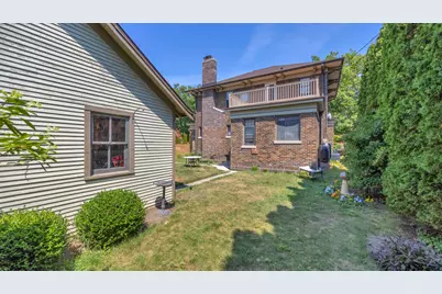413  Lincoln Ave, Sheboygan, WI 53081 - Photo 32