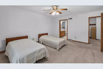 S70W16663  Hedgewood Dr, Muskego, WI 53150 - Photo 24