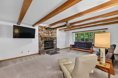 S70W16663  Hedgewood Dr, Muskego, WI 53150 - Photo 6