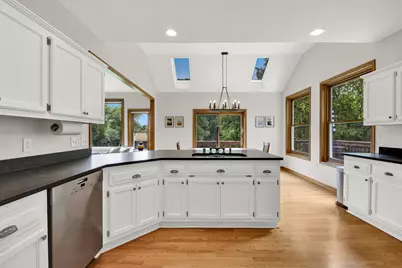 S28W30753  Wild Berry Ln, Genesee, WI 53188 - Photo 20