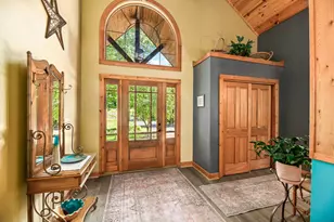 N6433 Horse Hollow Ln, Spring Prairie, WI 53105 - Photo 6