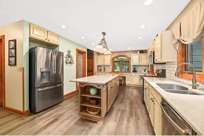 N6433  Horse Hollow Ln, Spring Prairie, WI 53105 - Photo 18