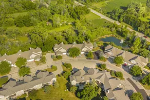 9140 W Elm Ct, Franklin, WI 53132 - Photo 26
