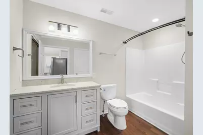 9140 W Elm Ct #D, Franklin, WI 53132 - Photo 12