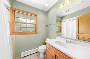 2745 N 117th Pl, Wauwatosa, WI 53222 - Photo 30