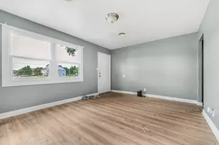 5500 N 60th St, Milwaukee, WI 53218 - Photo 6