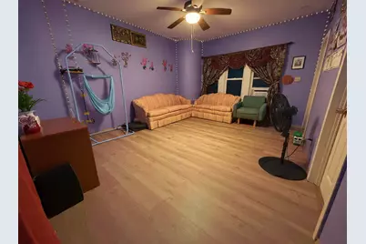 1823 W Kerney Pl #1823A, Milwaukee, WI 53215 - Photo 2