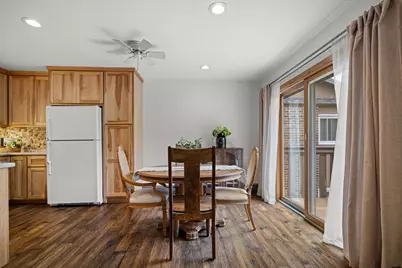 420  Racine St #107, Racine, WI 53185 - Photo 8