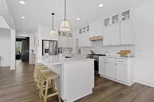 N42W22777 London Ct, Pewaukee, WI 53072 - Photo 12