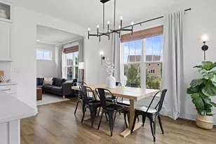 N42W22777 London Ct, Pewaukee, WI 53072 - Photo 18