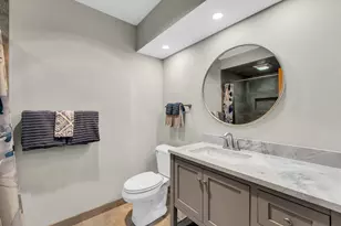 8118 Dunkelow Rd, Racine, WI 53126 - Photo 36