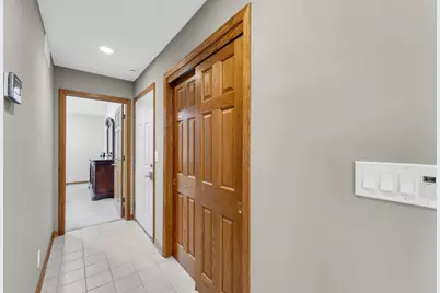 8118  Dunkelow Rd, Racine, WI 53126 - Photo 20