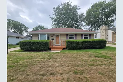 8113 W Ohio Ave, Milwaukee, WI 53219 - Photo 40