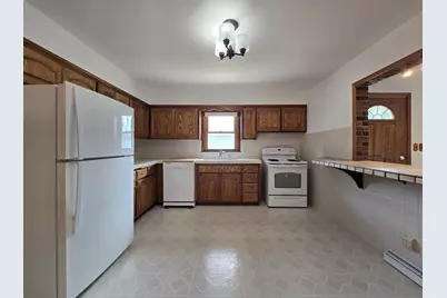 8113 W Ohio Ave, Milwaukee, WI 53219 - Photo 8