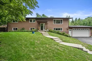 W153N9940 Neptune Dr, Germantown, WI 53022 - Photo 1