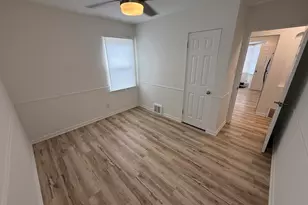 2586 S 77th St, West Allis, WI 53219 - Photo 28