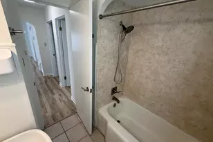 2586 S 77th St, West Allis, WI 53219 - Photo 22