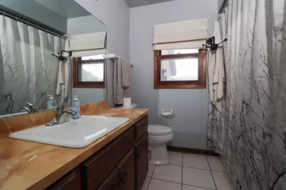 1432  Renee Dr, Racine, WI 53406 - Photo 14
