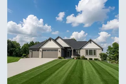 S54W25358  Pebble Brook Ct, Waukesha, WI 53189 - Photo 1