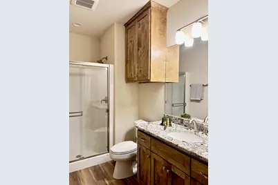 S54 W25358  Pebble Brook Ct, Waukesha, WI 53189 - Photo 38