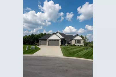 S54 W25358  Pebble Brook Ct, Waukesha, WI 53189 - Photo 34