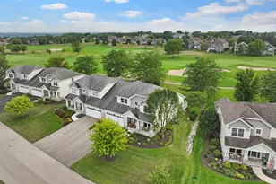 827 Eagleton Dr, Geneva, WI 53147 - Photo 6