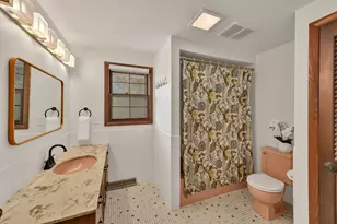 7266 N Pierron Rd, Glendale, WI 53209 - Photo 24