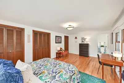 7266 N Pierron Rd, Glendale, WI 53209 - Photo 20
