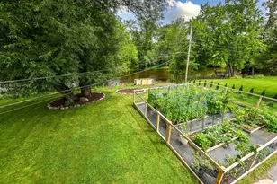 7266 N Pierron Rd, Glendale, WI 53209 - Photo 38
