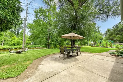 7266 N Pierron Rd, Glendale, WI 53209 - Photo 32