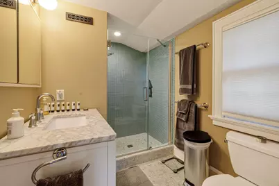 4112 N Downer Ave, Shorewood, WI 53211 - Photo 16