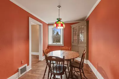 2237  Washington Ave, Cedarburg, WI 53012 - Photo 10