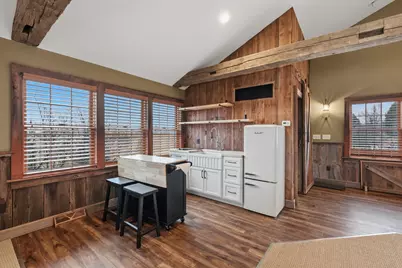 2237  Washington Ave, Cedarburg, WI 53012 - Photo 54