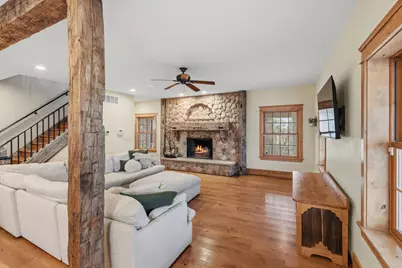 2237  Washington Ave, Cedarburg, WI 53012 - Photo 28