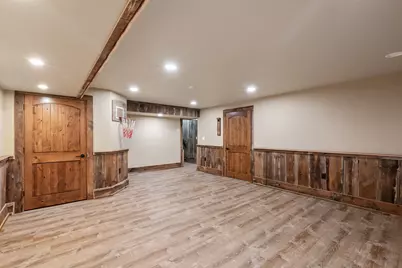 2237  Washington Ave, Cedarburg, WI 53012 - Photo 50