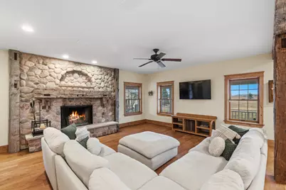 2237  Washington Ave, Cedarburg, WI 53012 - Photo 26