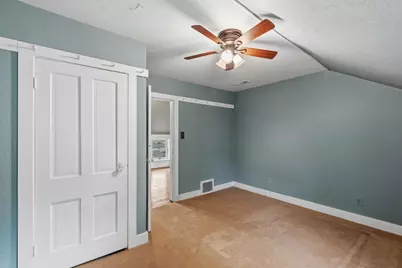 2237  Washington Ave, Cedarburg, WI 53012 - Photo 38