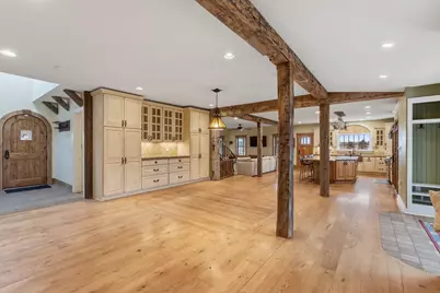 2237  Washington Ave, Cedarburg, WI 53012 - Photo 18