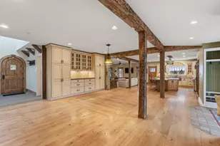 2237 Washington Ave, Cedarburg, WI 53012 - Photo 18