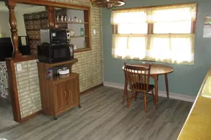 11019 W Park Hill Ave, Wauwatosa, WI 53226 - Photo 18
