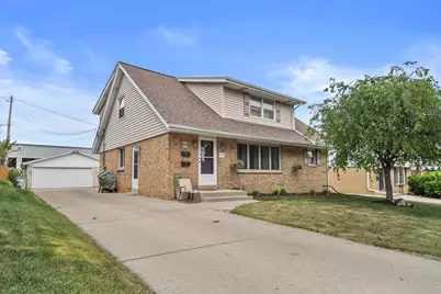 5031 S 26th St, Milwaukee, WI 53221 - Photo 1