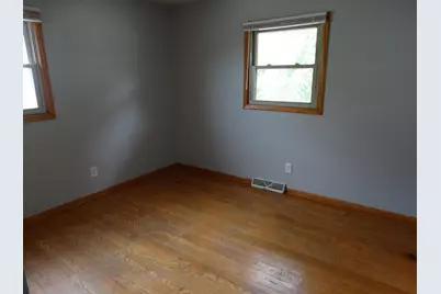 5031 S 26th St, Milwaukee, WI 53221 - Photo 22