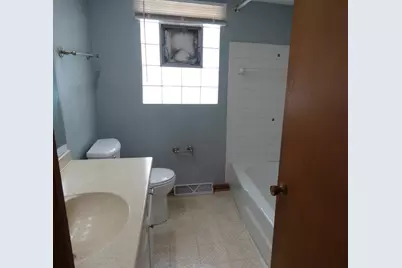 5031 S 26th St, Milwaukee, WI 53221 - Photo 18